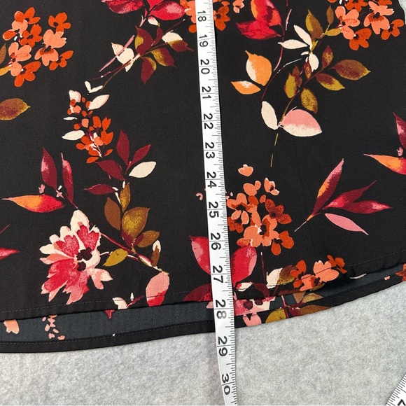 MAURICES Womens Plus Size XXL Black Floral Flutter Sleeve V Neck Top Shirt - Picture 6 of 10